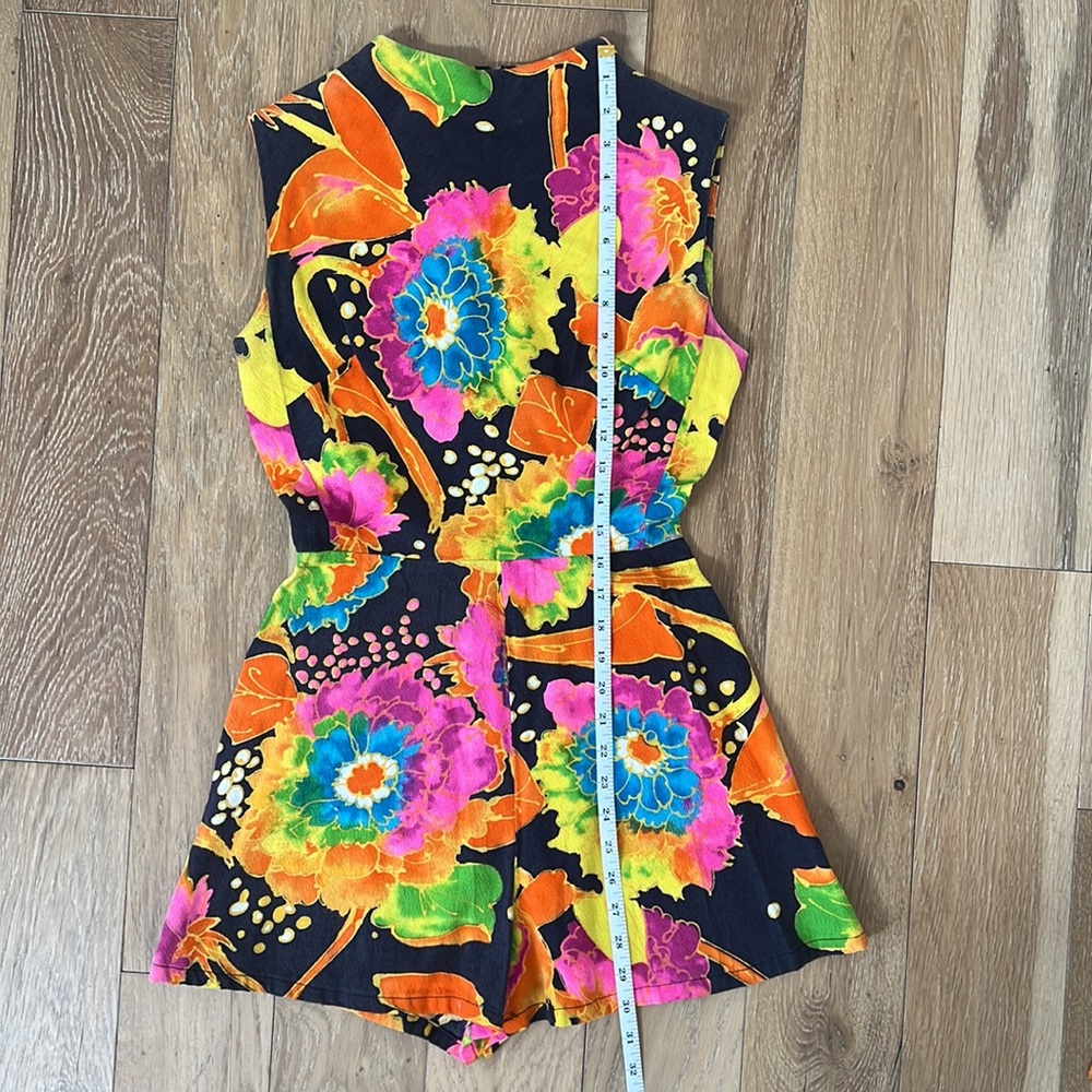 Vintage High Neck Romper - Picture 9 of 10